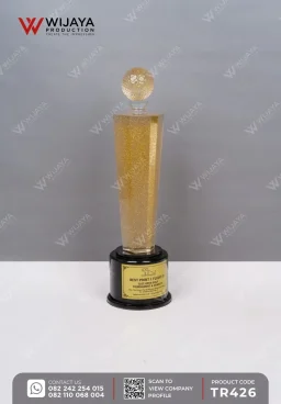 Piala Resin ILGC O...