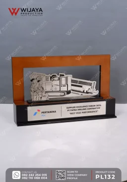 Plakat Logam Pertamina...